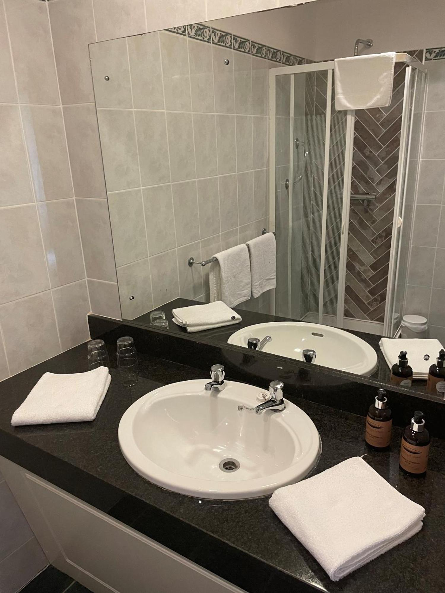 Towers Hotel Glenbeigh Bagian luar foto